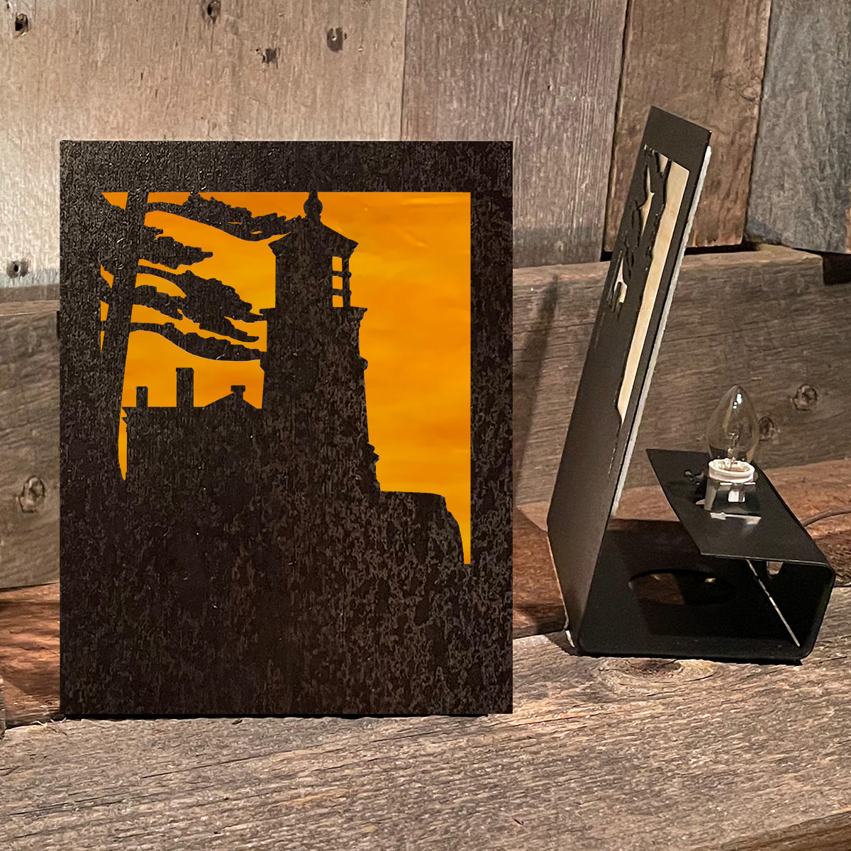 Split Rock Lighthouse Easel Accent Lamp
