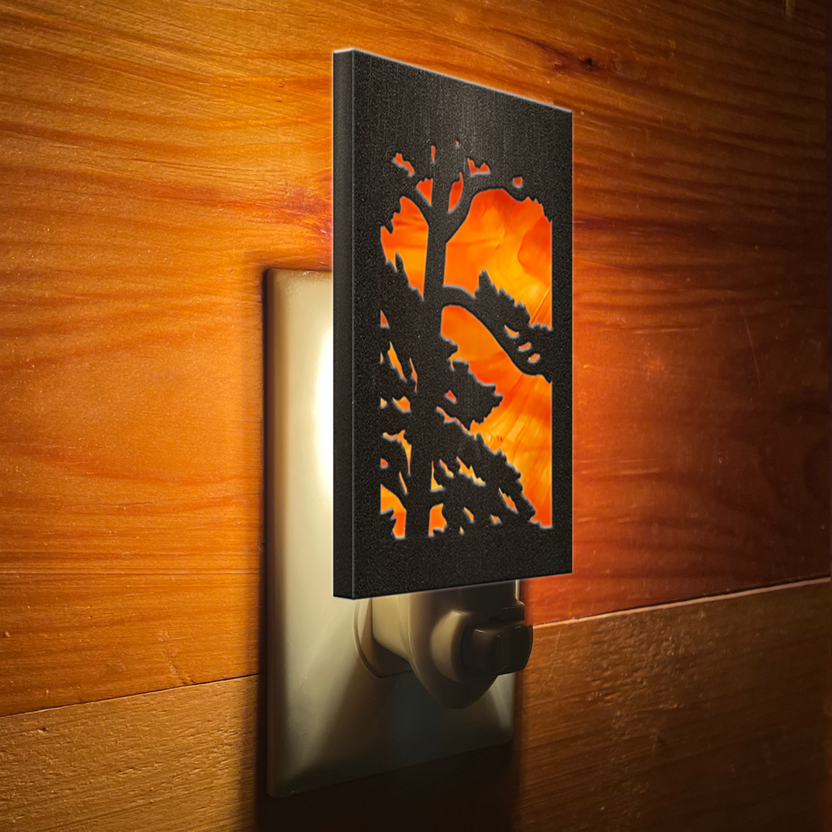 Lone Pine Nightlight
